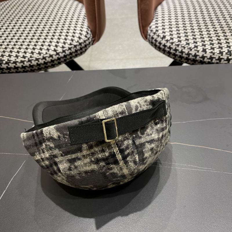 Balenciaga beret (21)