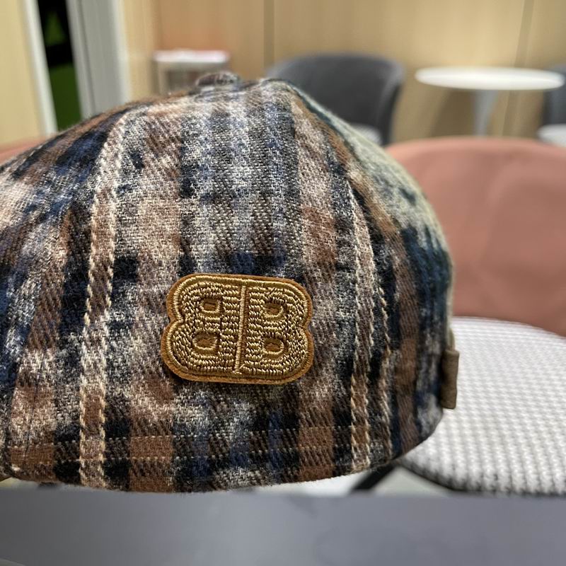 Balenciaga beret (35)