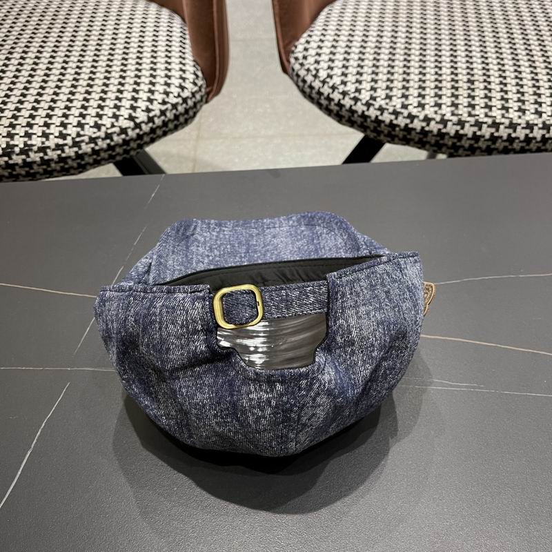 Balenciaga beret (44)