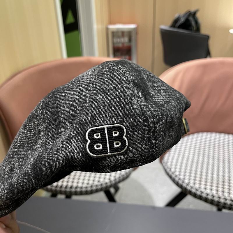 Balenciaga beret (56)