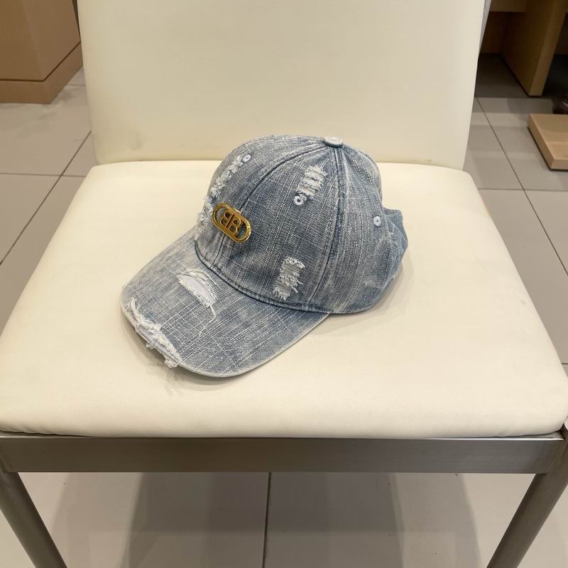 Balenciaga cap (130)