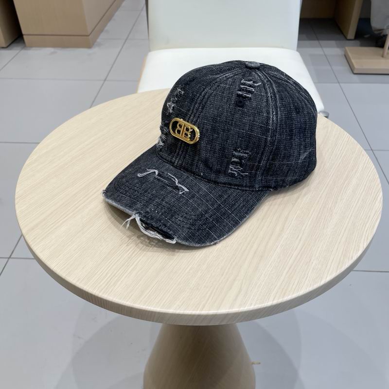 Balenciaga cap (139)