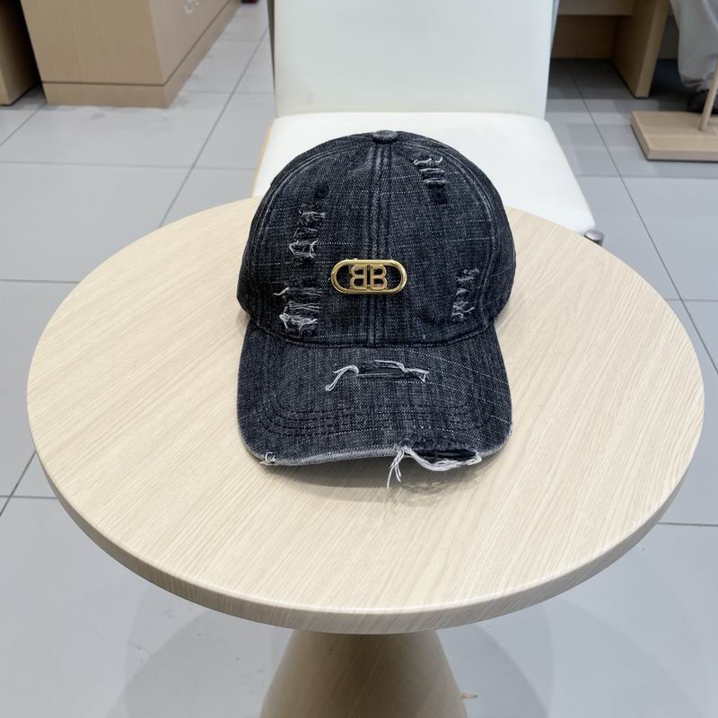 Balenciaga cap (140)