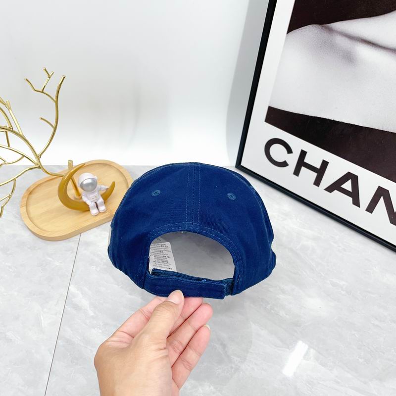 Balenciaga cap dx (39)