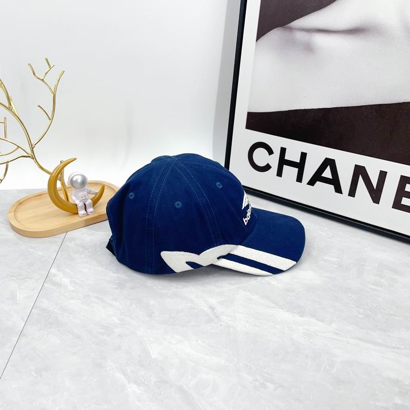 Balenciaga cap dx (40)