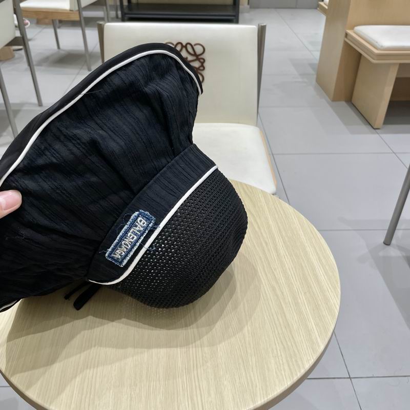 Balenciaga hat (141)