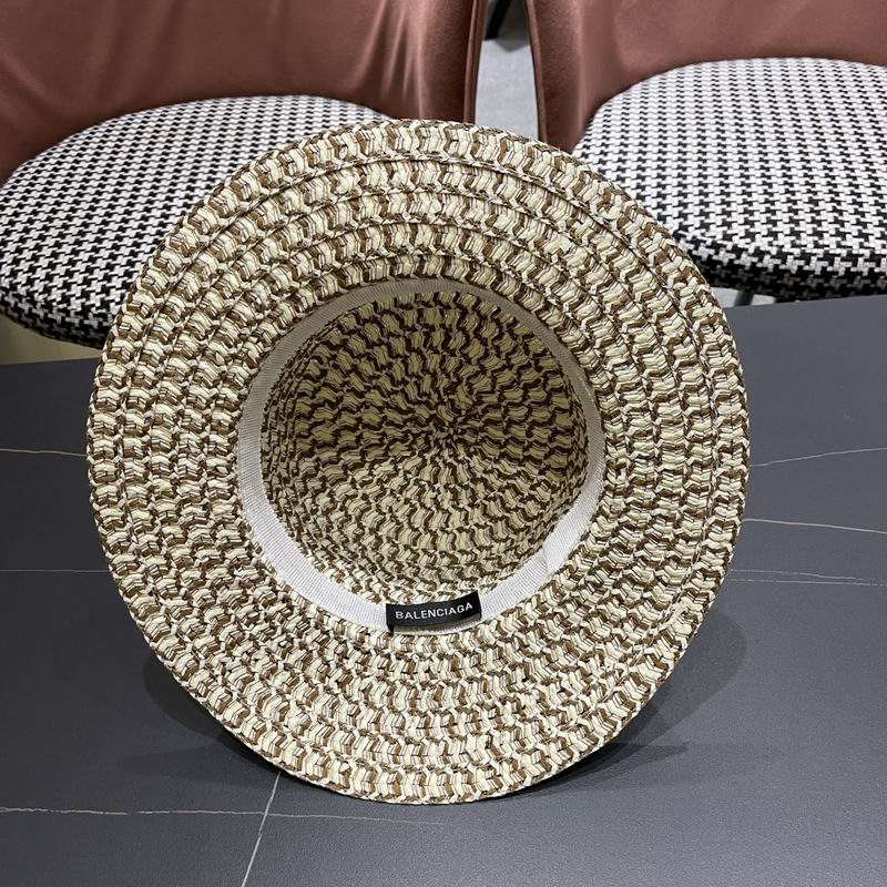 Balenciaga top hat (1)