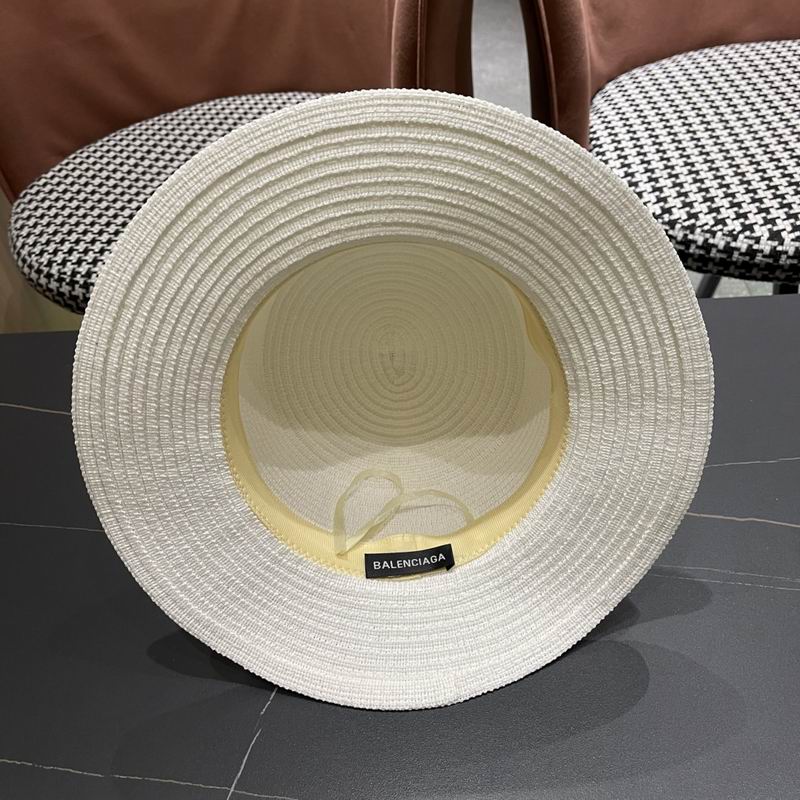 Balenciaga top hat (13)