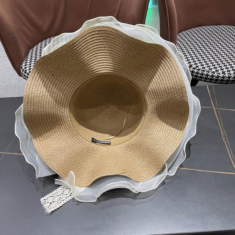 Balenciaga top hat (46)