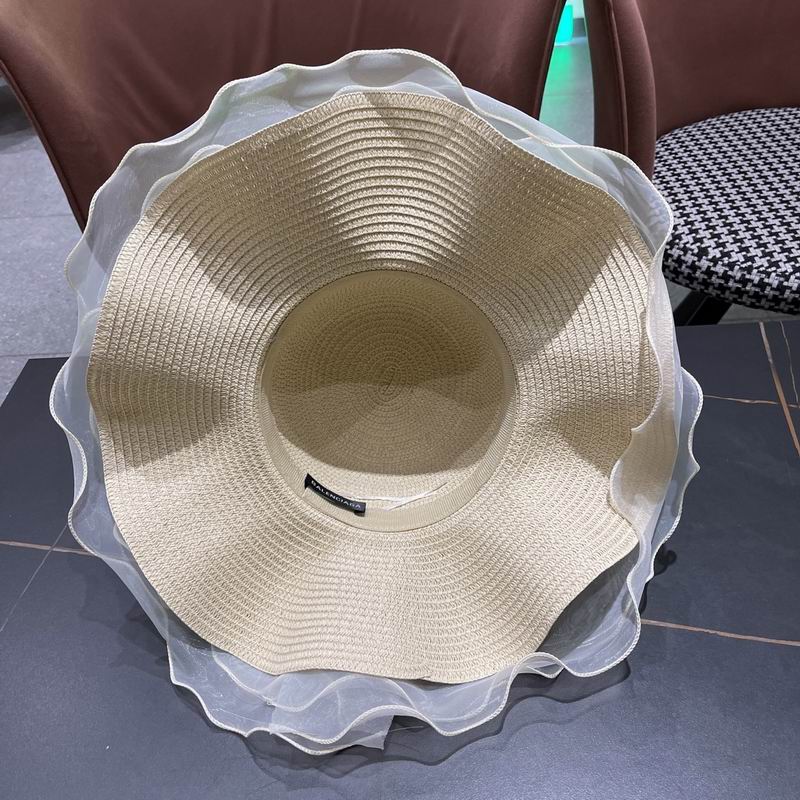 Balenciaga top hat (58)