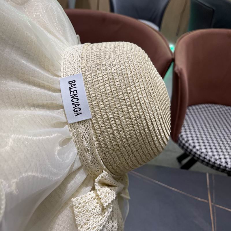 Balenciaga top hat (60)