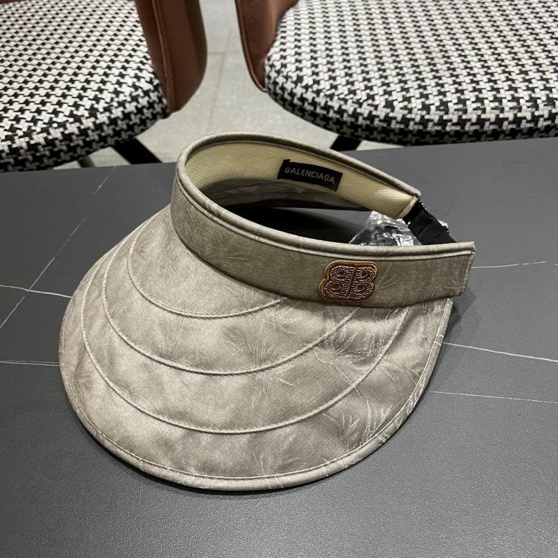 Balenciaga visor (37)
