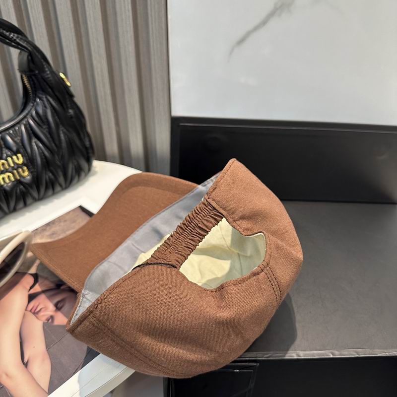 Brunello Cucinelli cap dx (41)