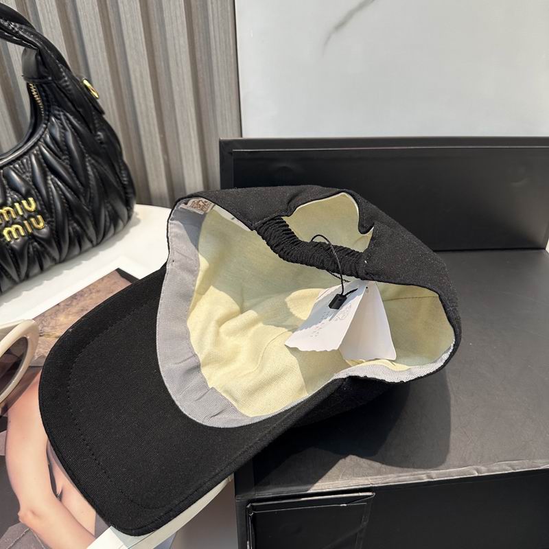 Brunello Cucinelli cap dx (66)