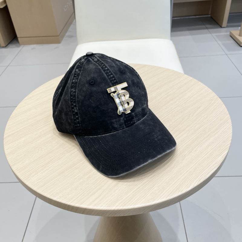 Burberry cap (57)