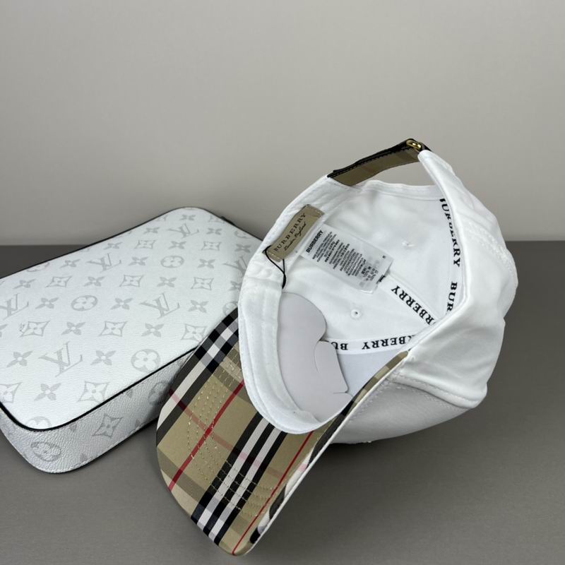 Burberry cap dx (104)