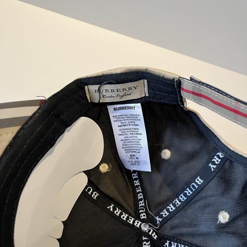 Burberry cap dx (141)