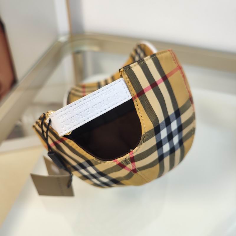 Burberry cap dx  (1)
