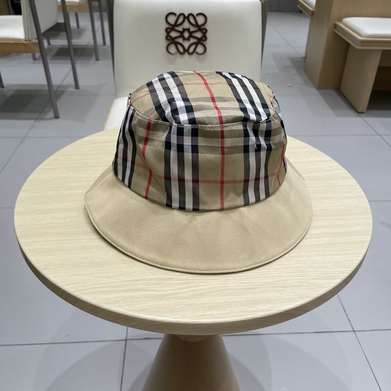 Burberry hat (15)
