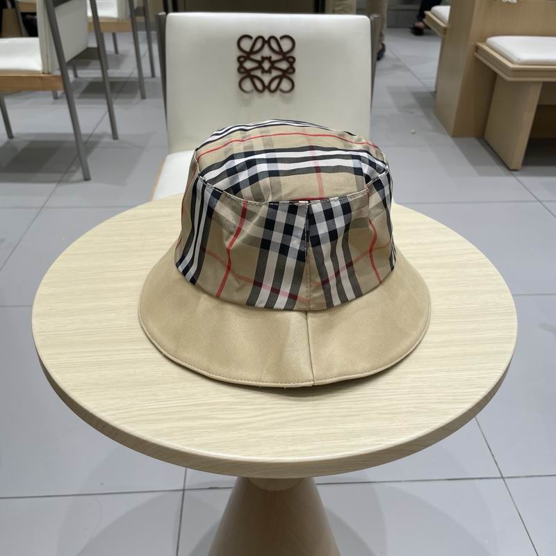 Burberry hat (16)