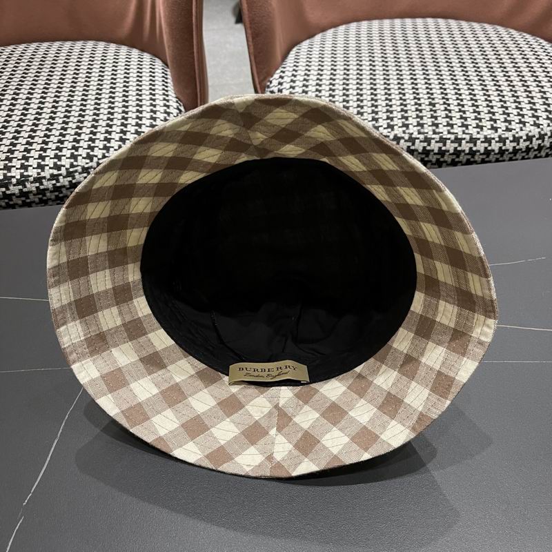 Burberry hat (29)