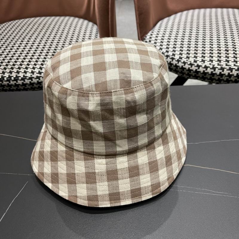 Burberry hat (34)