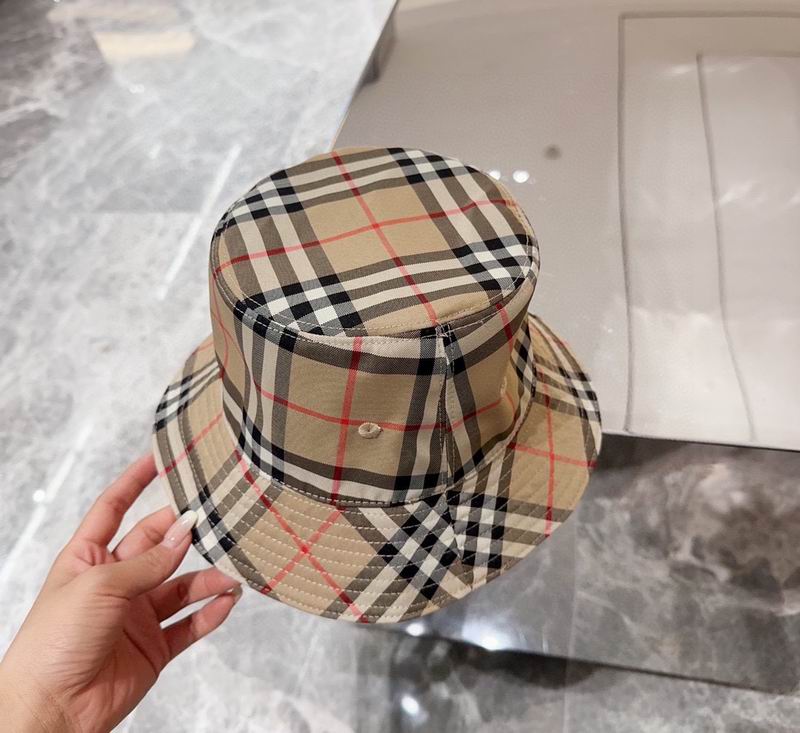 Burberry hat (8)