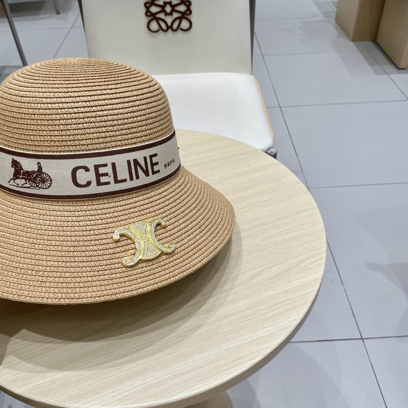 Celine top hat (140)