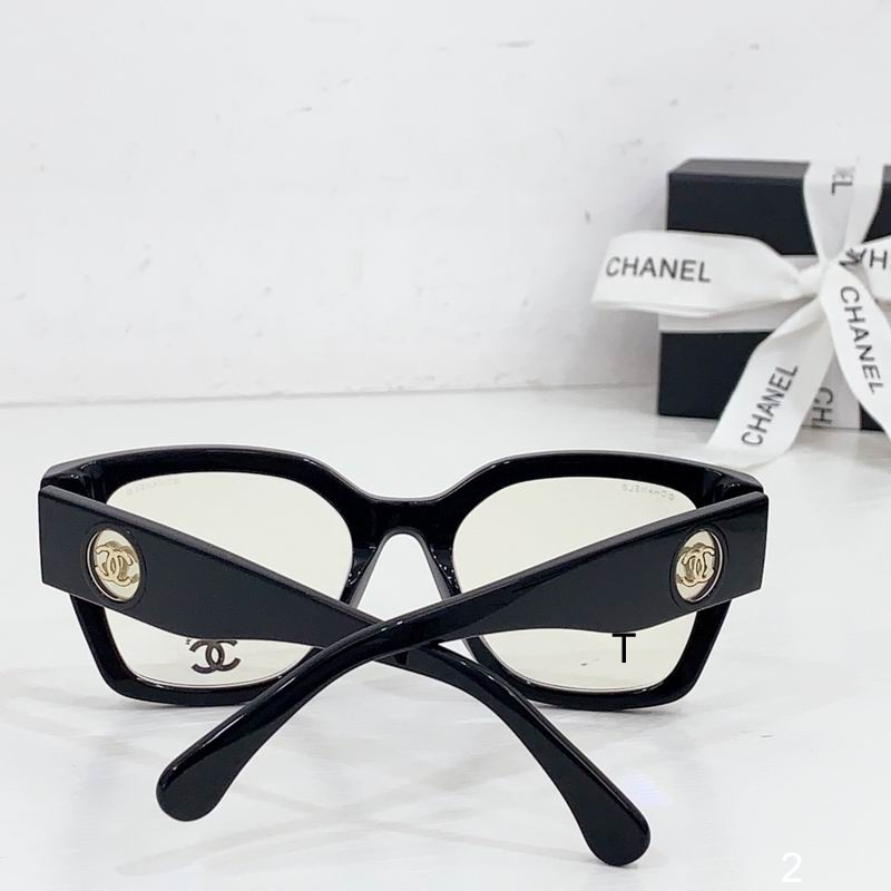 Chanel 0601 b 07