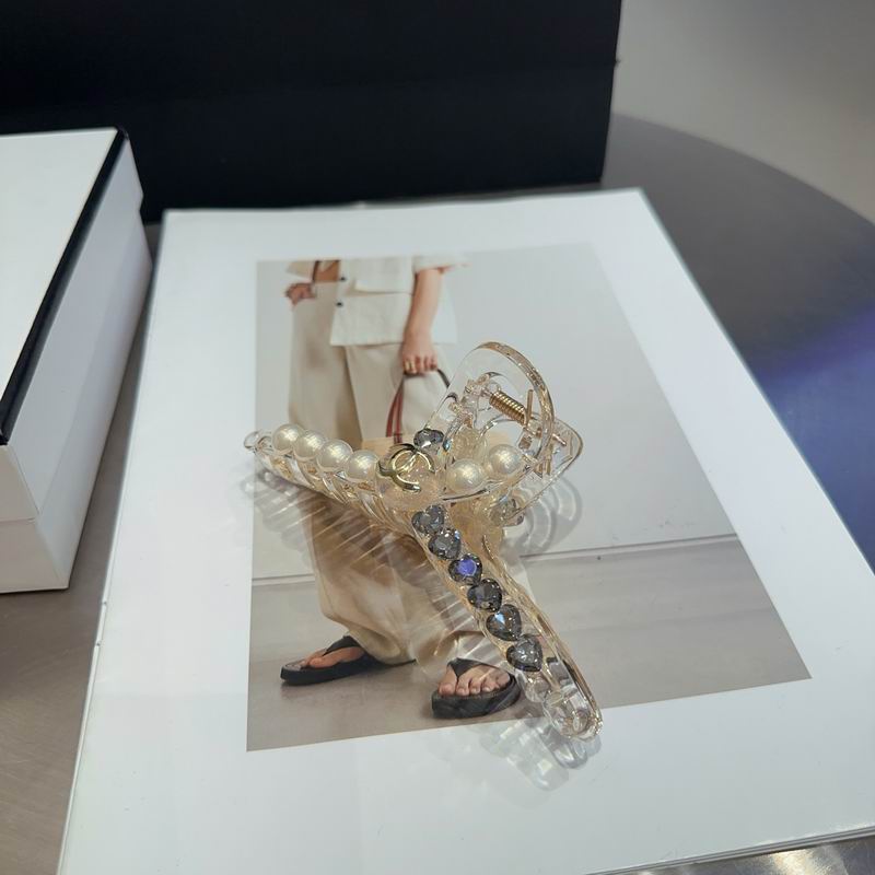 Chanel Hair grab clip hh (12)
