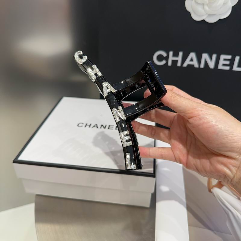 Chanel Hair grab clip hh (49)