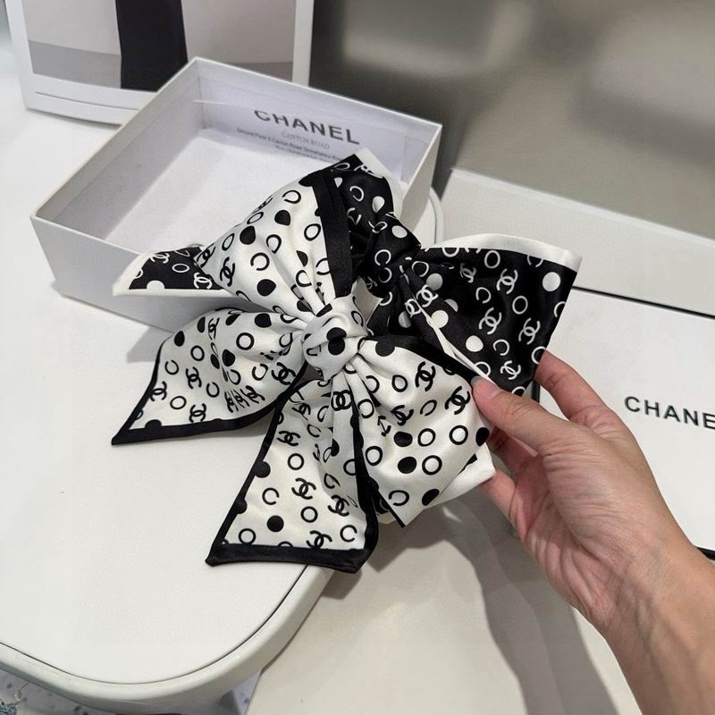 Chanel Hairpin hh (61)