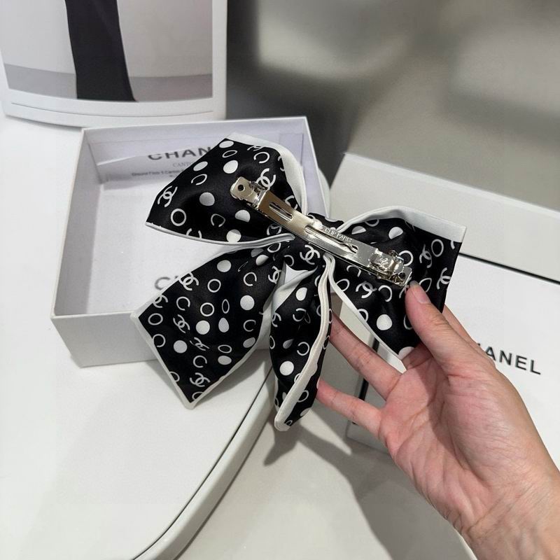 Chanel Hairpin hh (71)