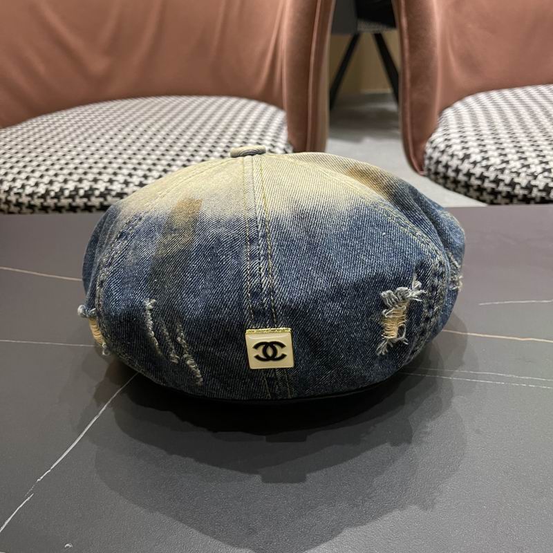 Chanel beret (150)
