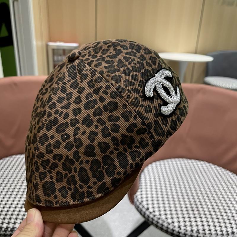 Chanel beret (96)