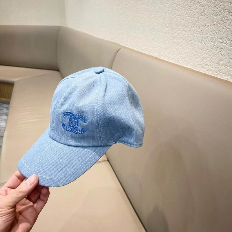Chanel cap (102)