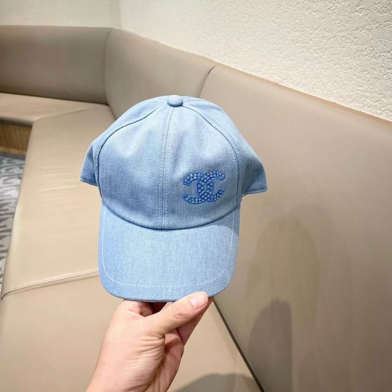 Chanel cap (103)