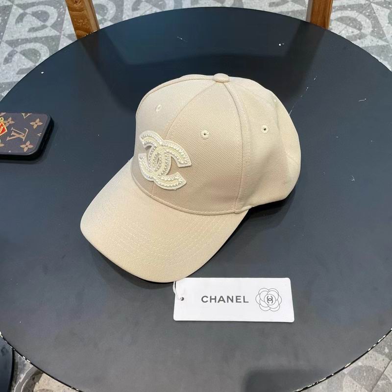 Chanel cap (111)