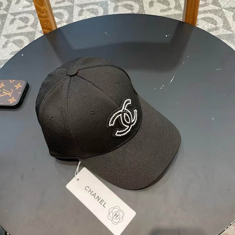 Chanel cap (119)