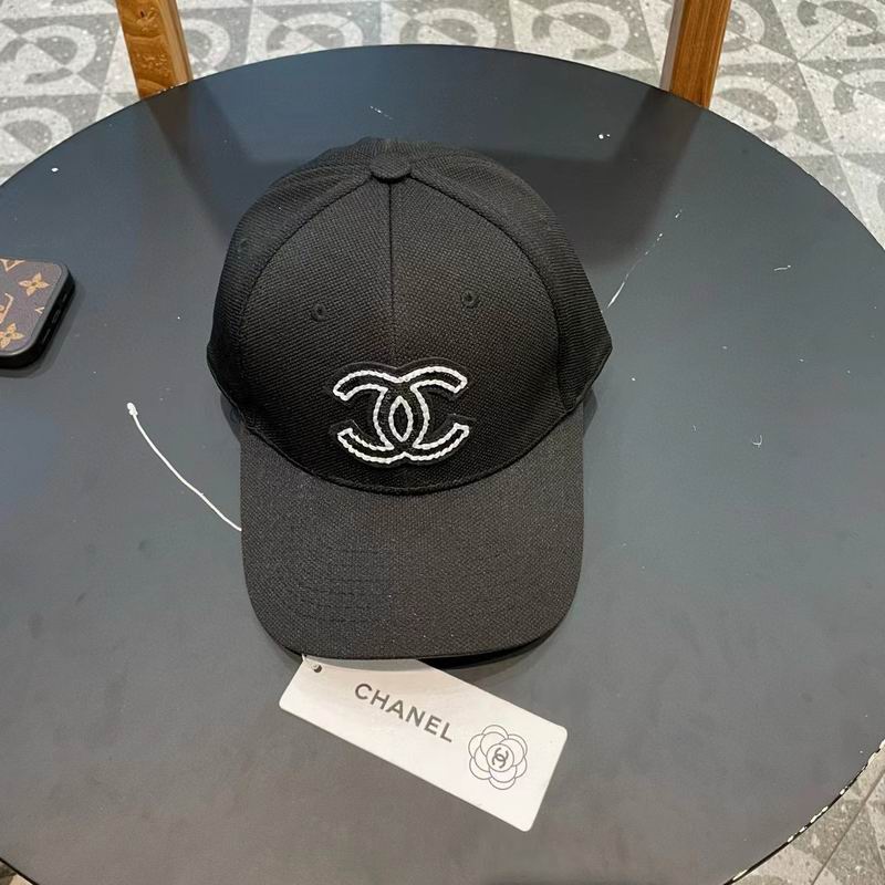 Chanel cap (121)