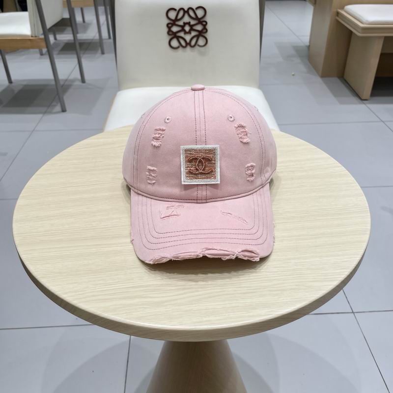 Chanel cap (135)
