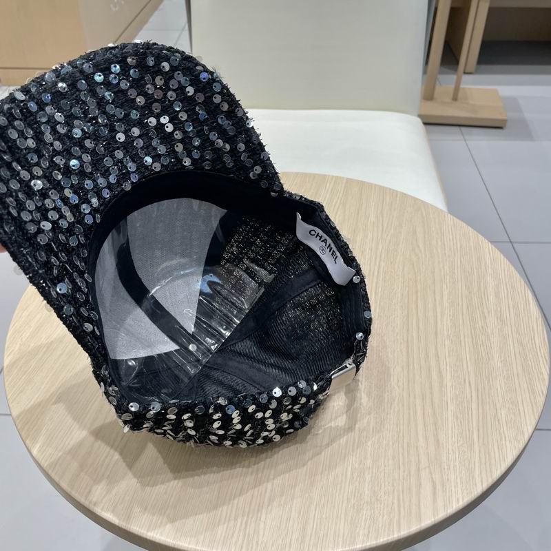 Chanel cap (158)