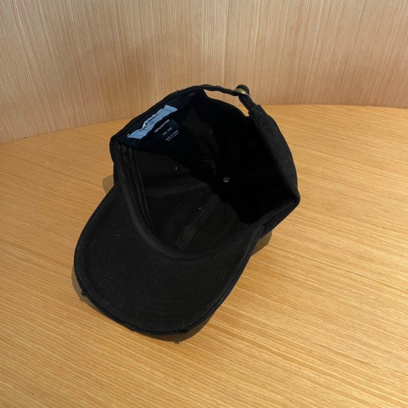 Chanel cap (177)