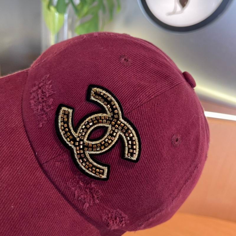 Chanel cap (182)