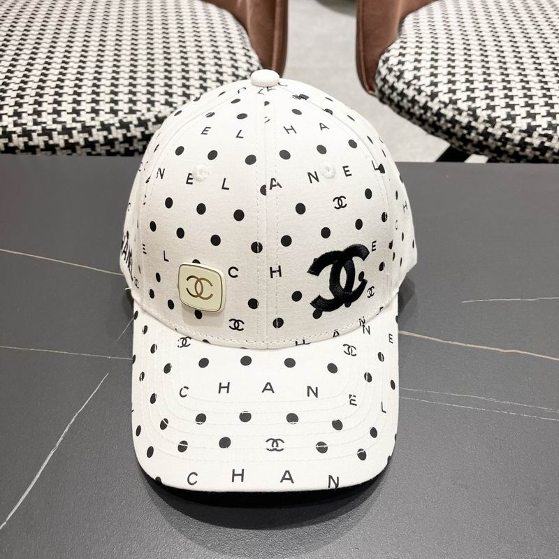 Chanel cap (194)