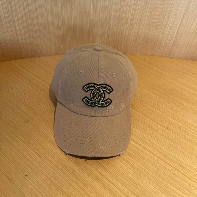 Chanel cap (207)