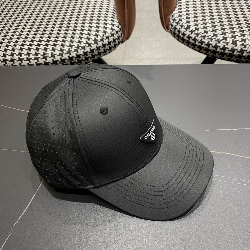Chanel cap (237)