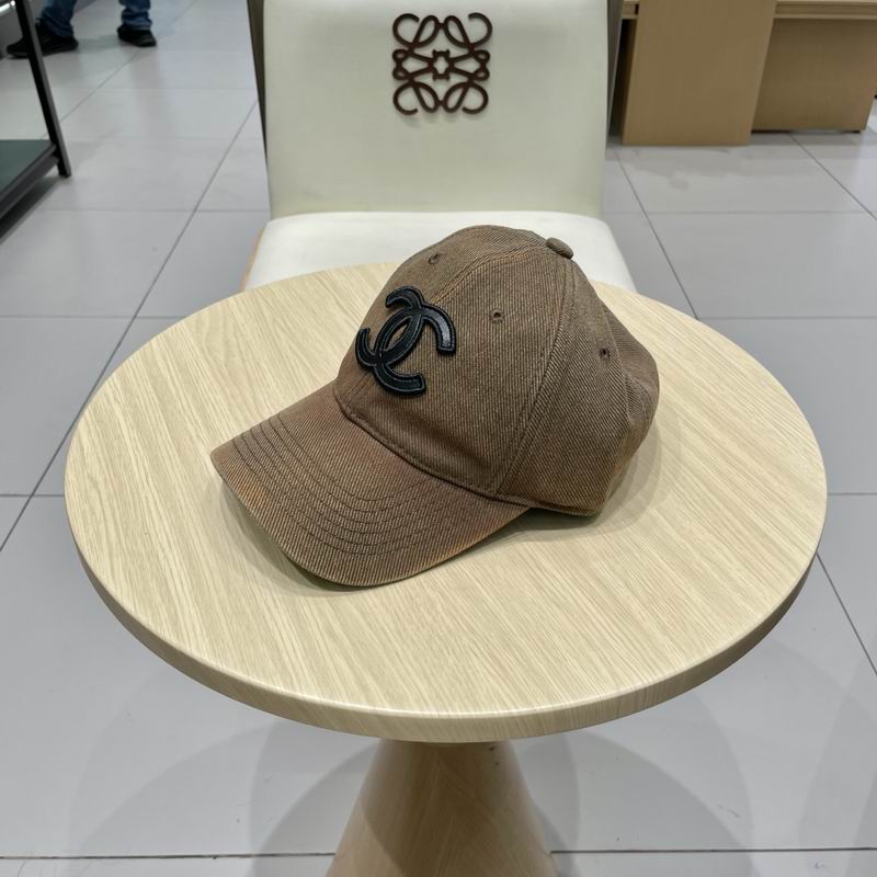 Chanel cap (249)