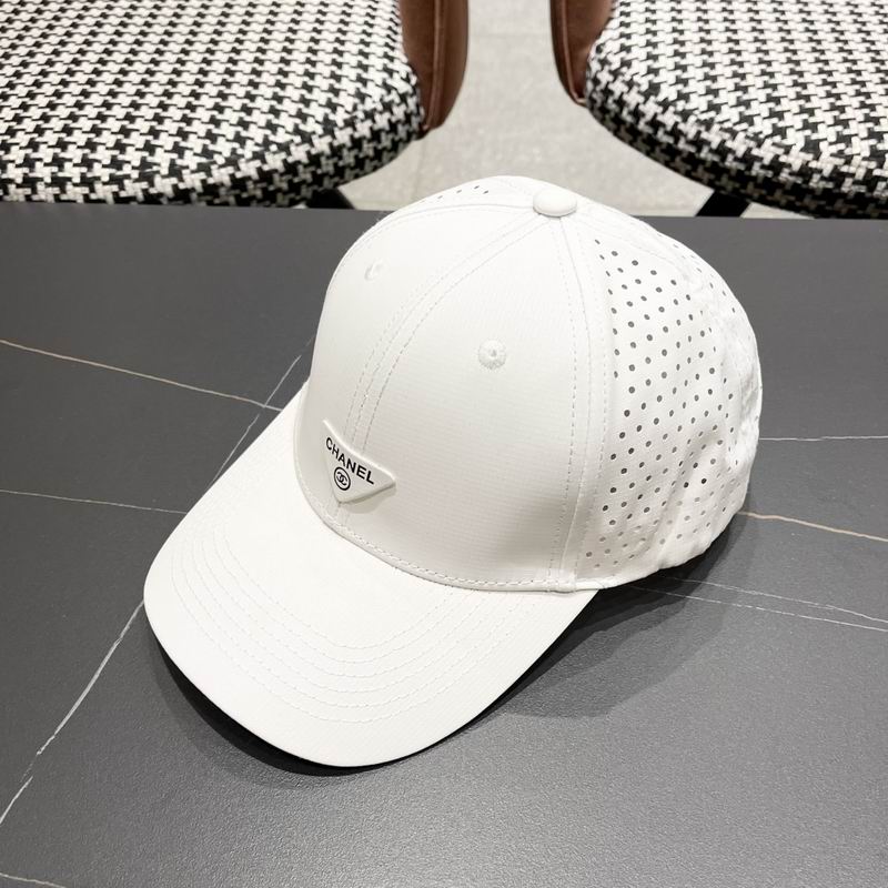 Chanel cap (260)