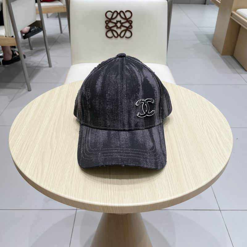Chanel cap (286)